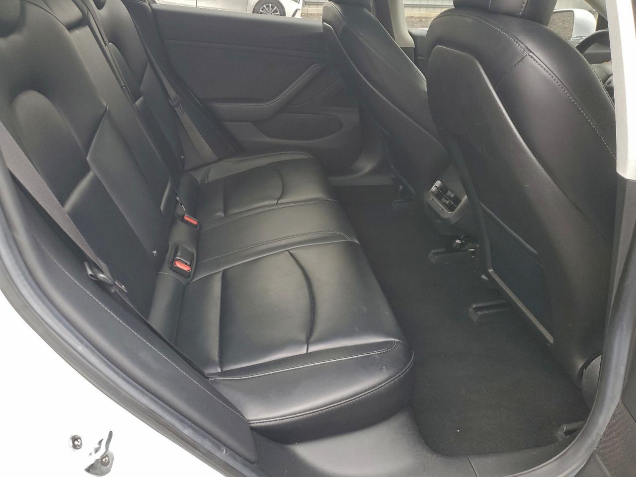 2018 TESLA MODEL 3 photo 28