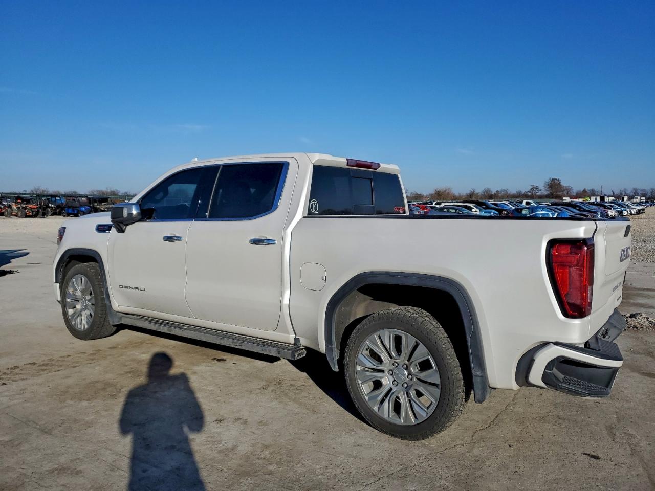 2022 GMC SIERRA LIMITED K1500 DENALI photo 2