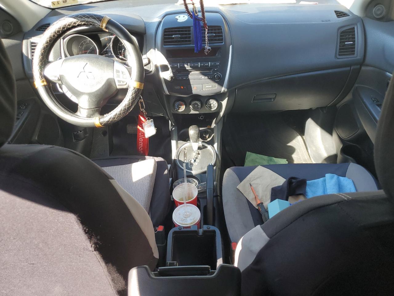 2011 MITSUBISHI OUTLANDER SPORT ES photo 15
