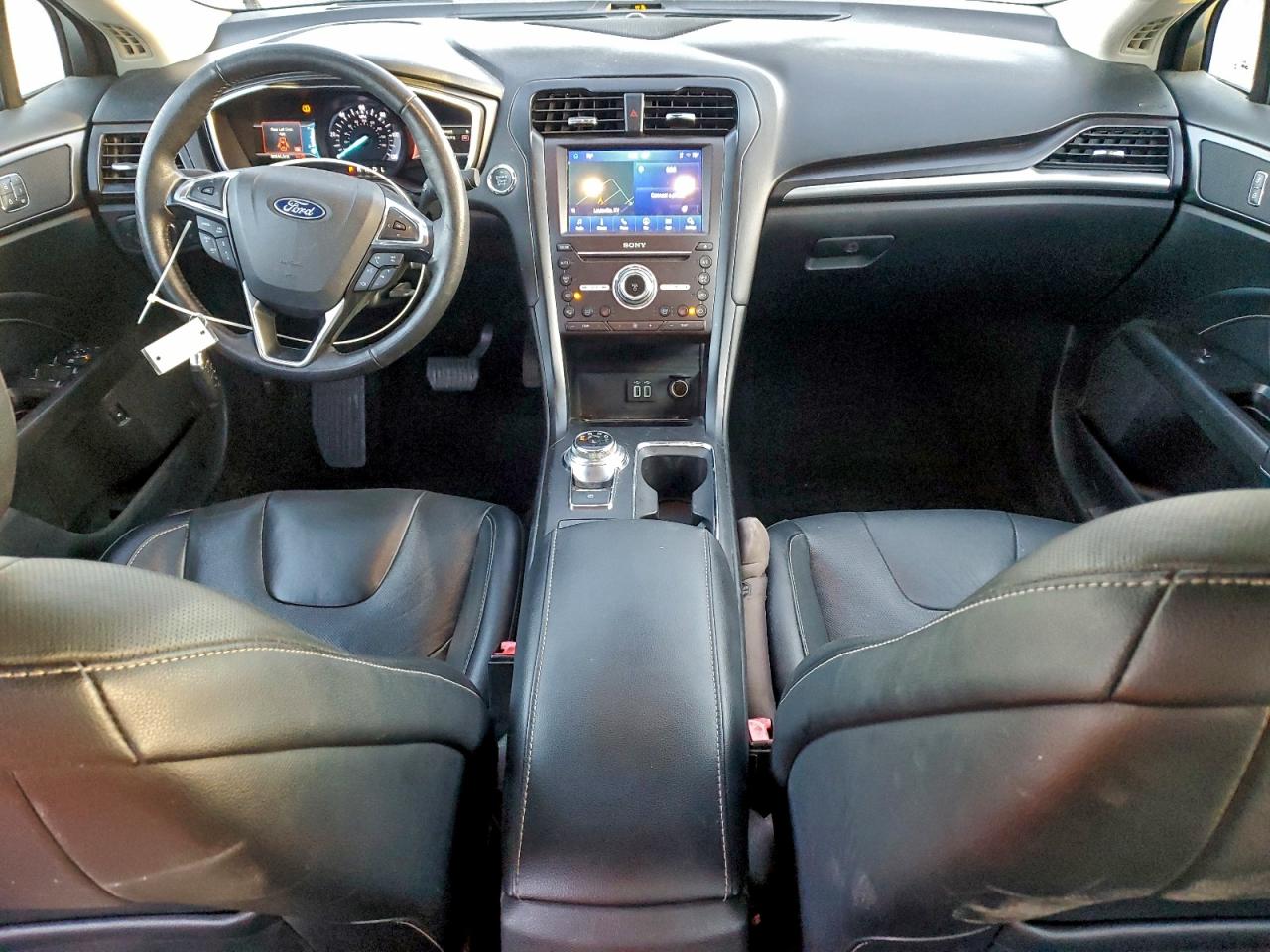 2019 FORD FUSION TITANIUM photo 8