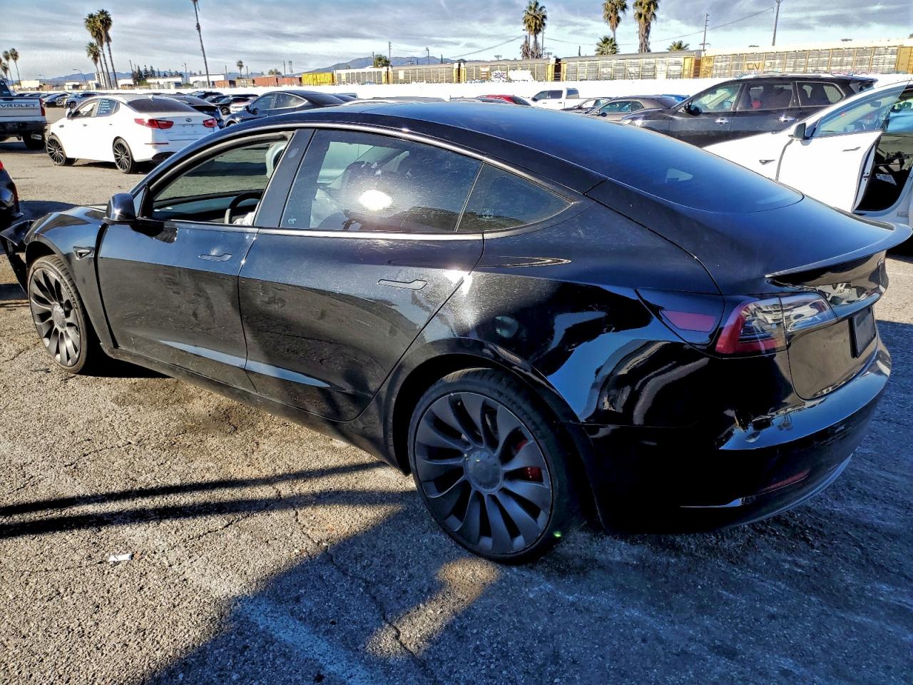 2023 TESLA MODEL 3 photo 2