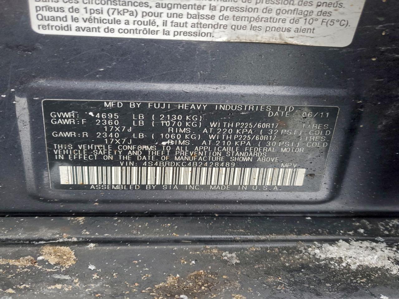 2011 SUBARU OUTBACK 3.6R LIMITED photo 37