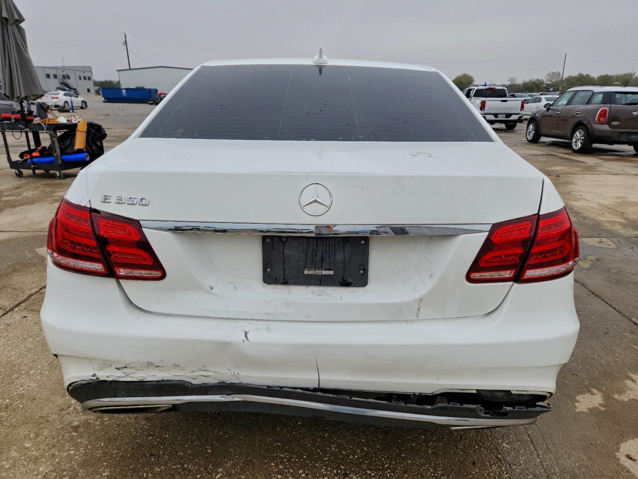 2016 MERCEDES-BENZ E 350 photo 11