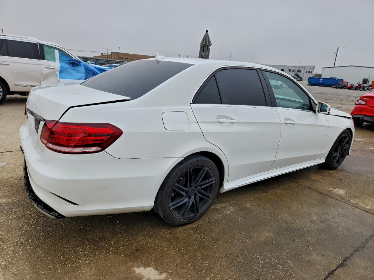 2016 MERCEDES-BENZ E 350 photo 5