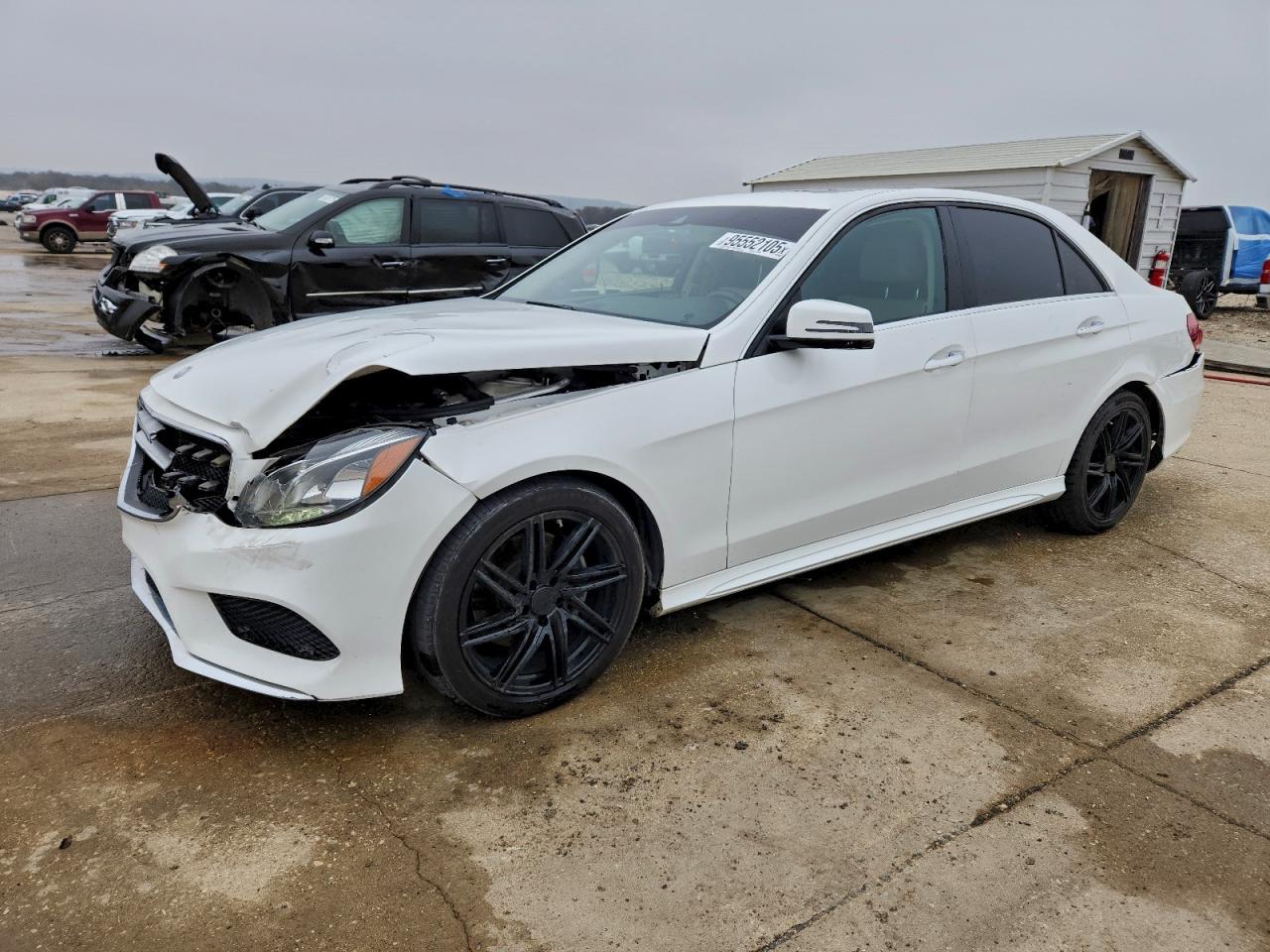 2016 MERCEDES-BENZ E