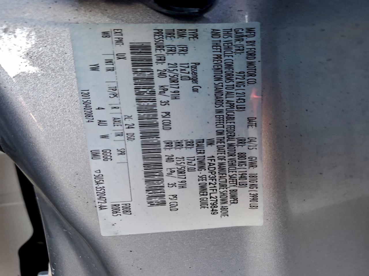 2015 FORD FOCUS SE photo 12