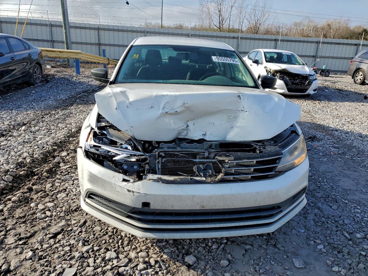 2016 VOLKSWAGEN JETTA S photo 5