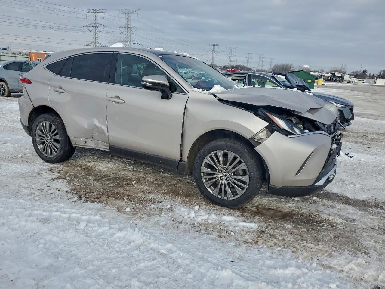 2023 TOYOTA VENZA LE photo 10