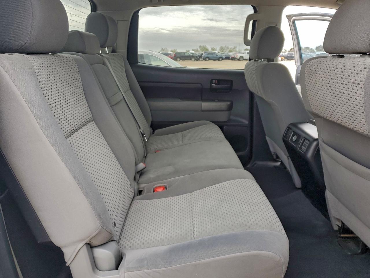 2012 TOYOTA TUNDRA CREWMAX SR5 photo 19
