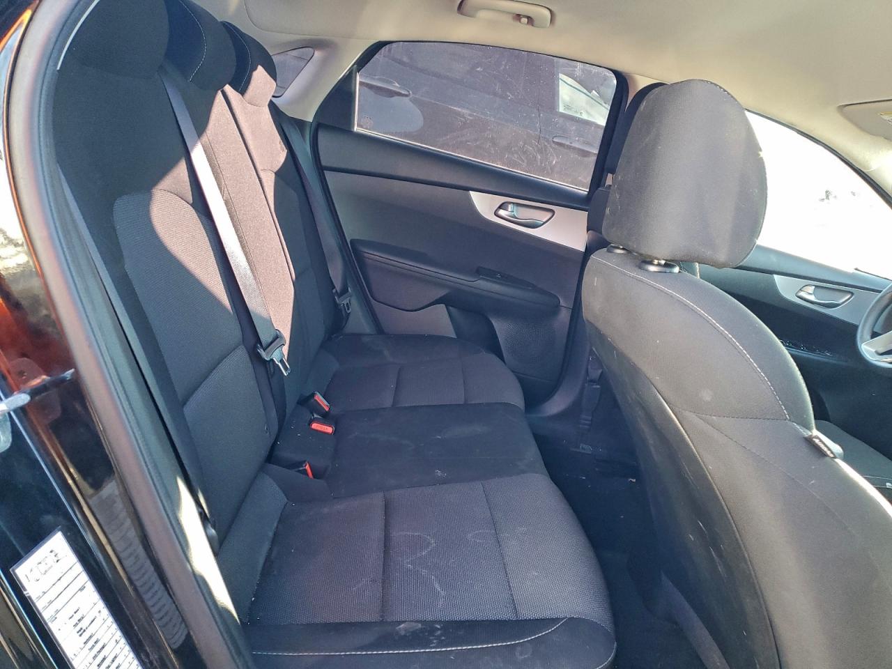 2023 KIA FORTE photo 10