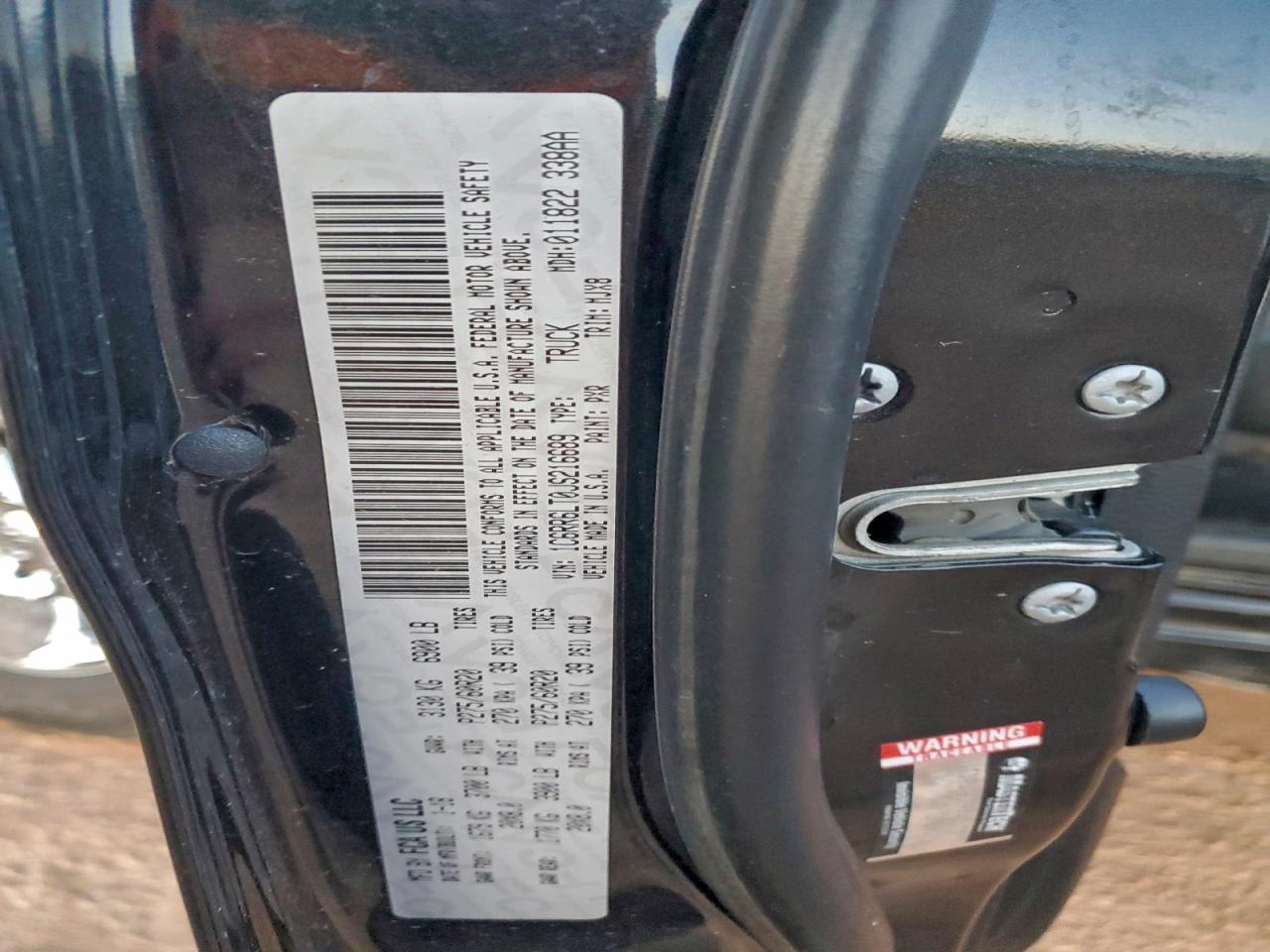2018 RAM 1500 SLT photo 34
