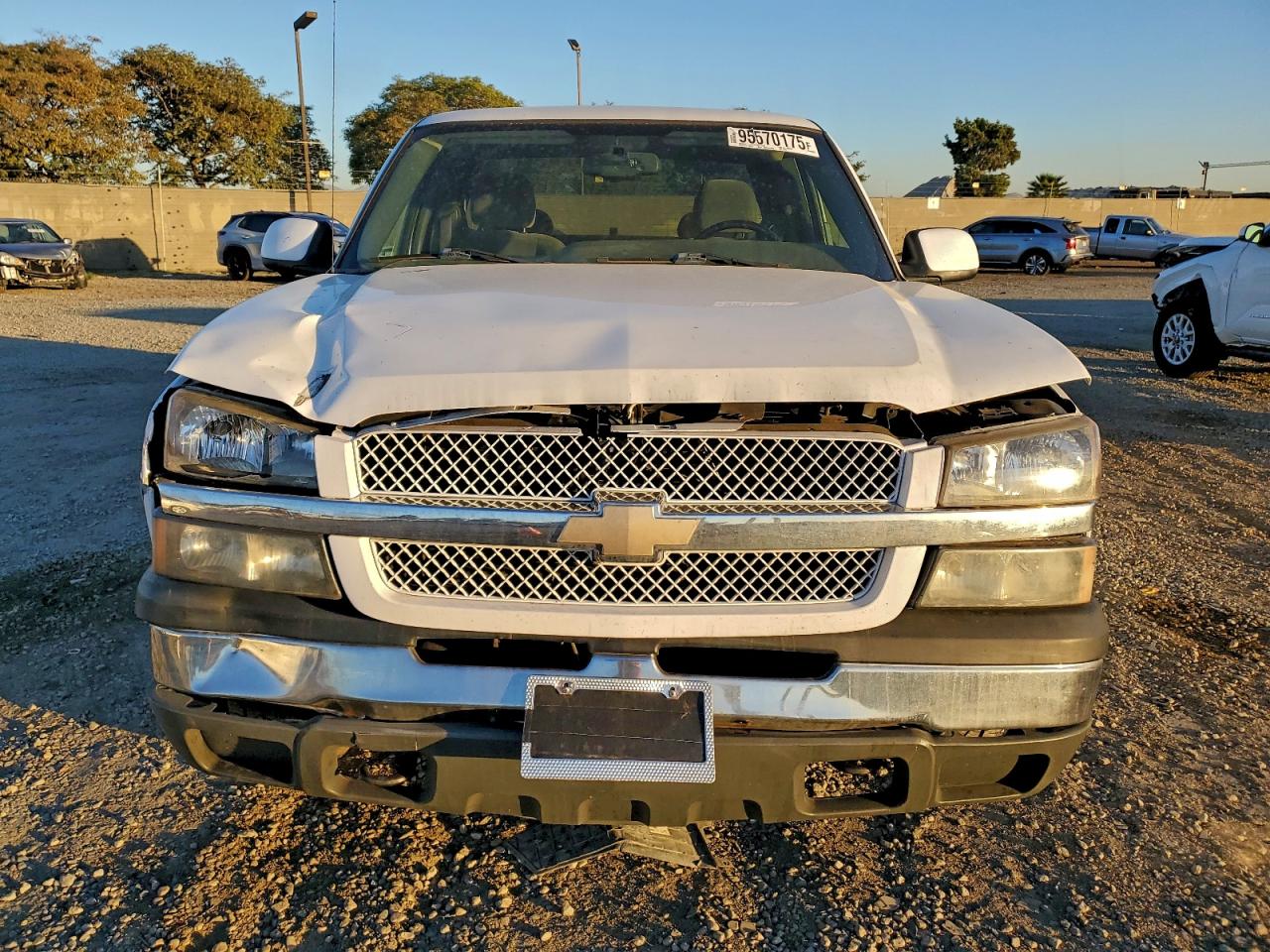 2003 CHEVROLET SILVERADO C1500 photo 5