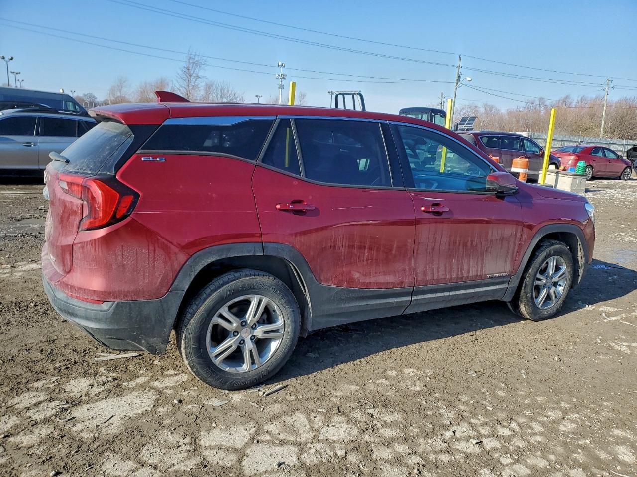 2018 GMC TERRAIN SLE photo 3