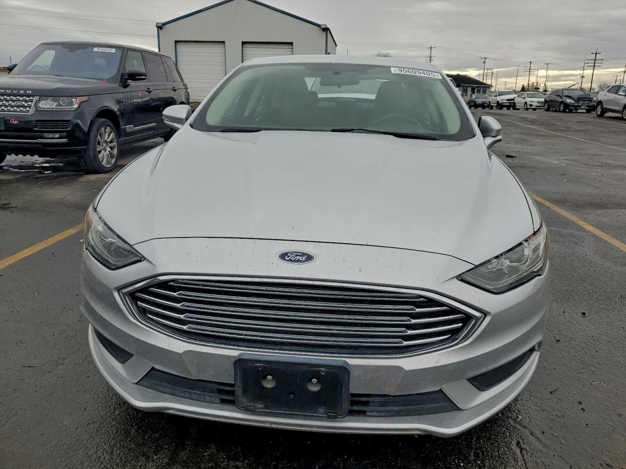 2017 FORD FUSION photo 9