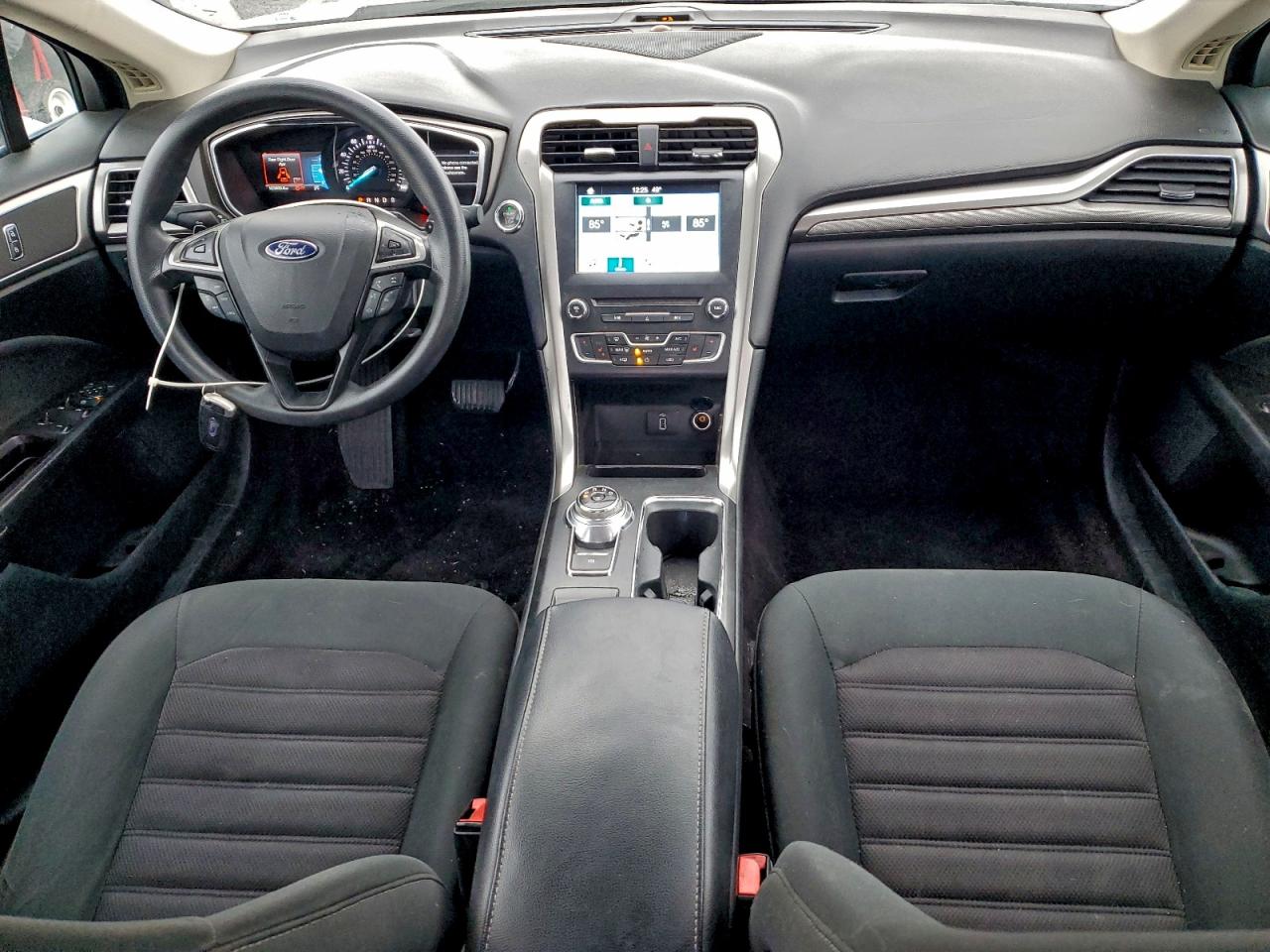 2017 FORD FUSION photo 15