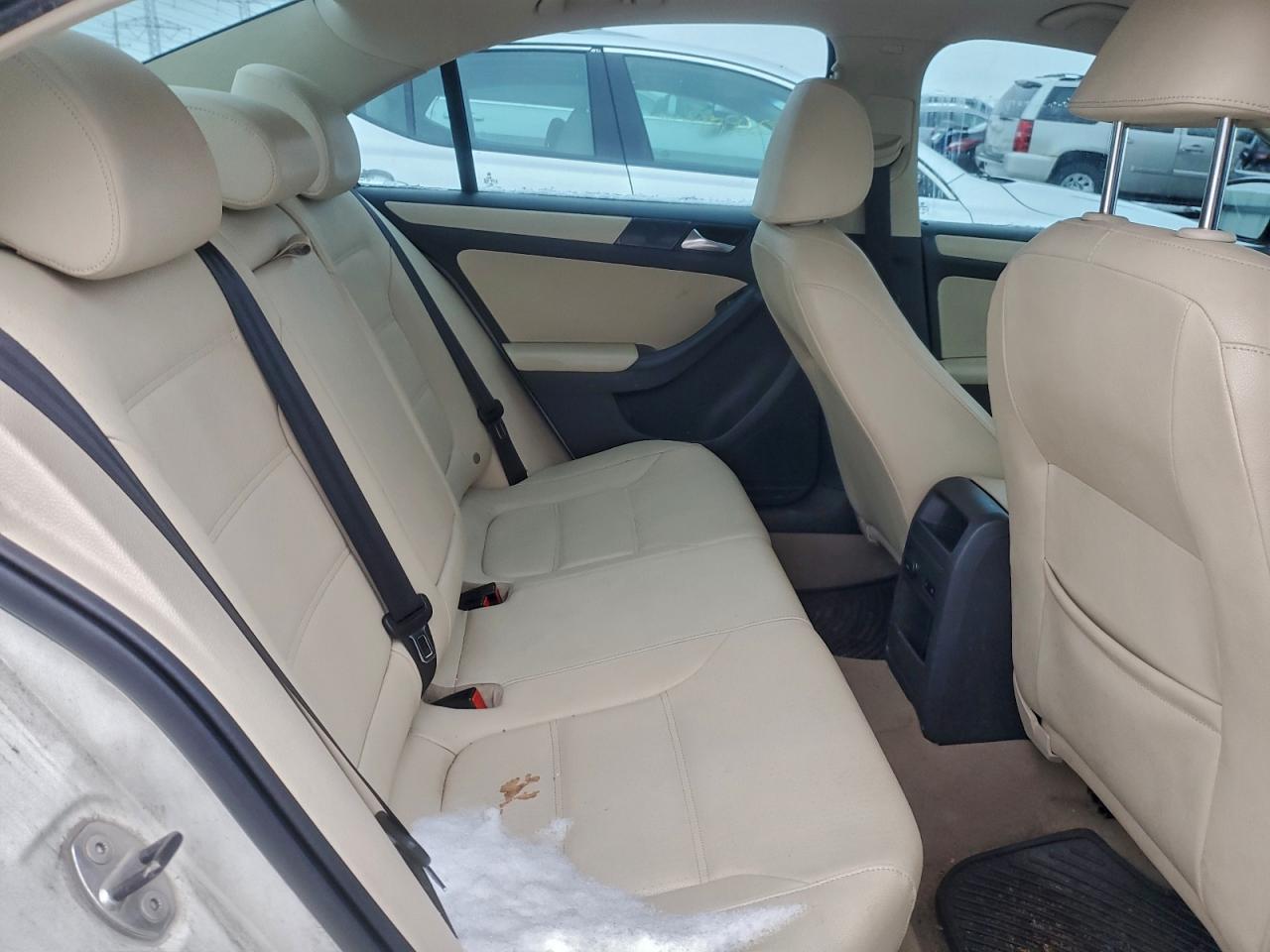2011 VOLKSWAGEN JETTA SE photo 10