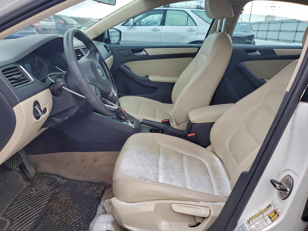 2011 VOLKSWAGEN JETTA SE photo 7