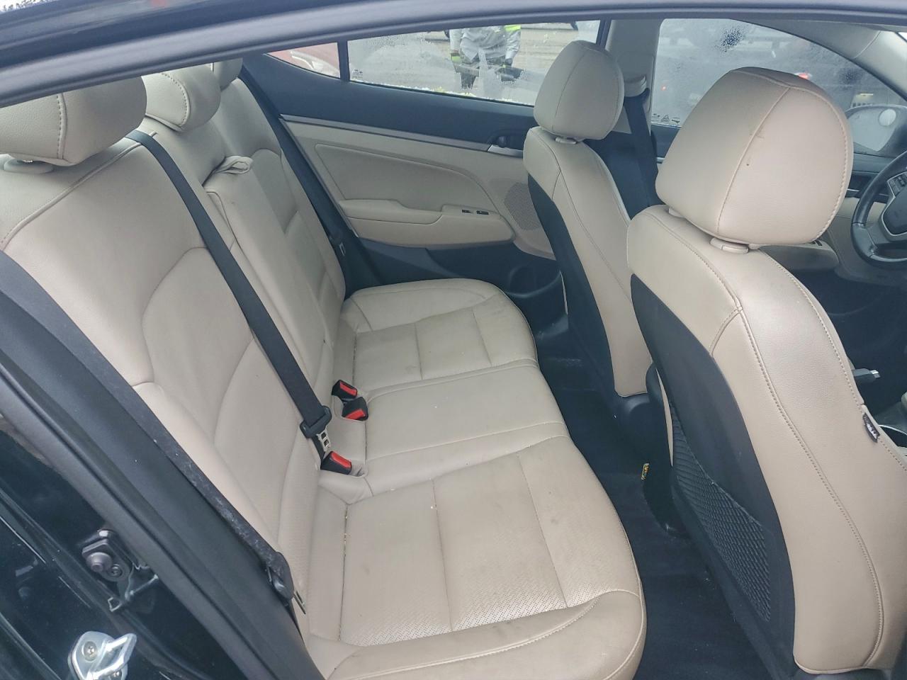 2017 HYUNDAI ELANTRA SE photo 28