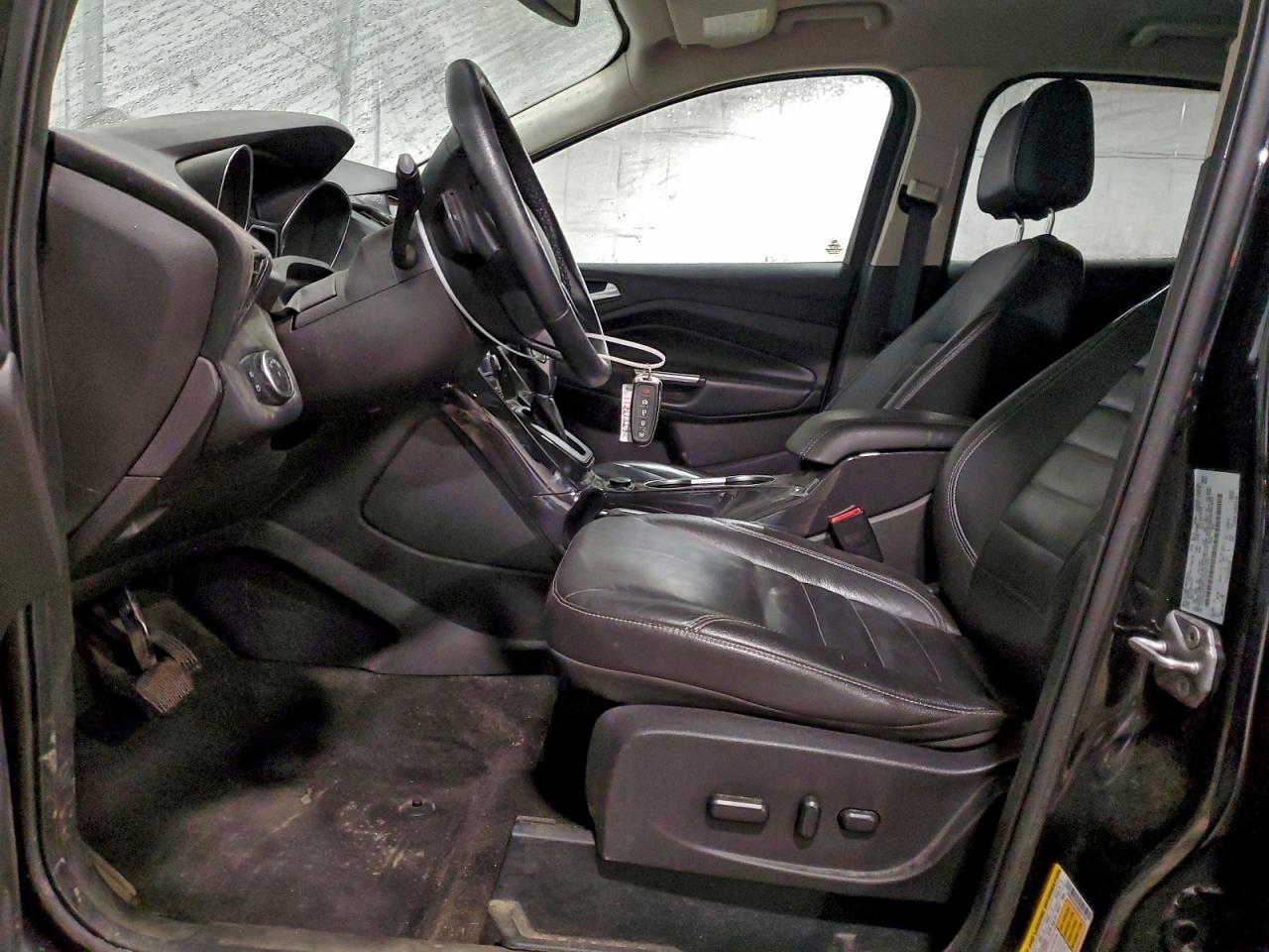 2016 FORD ESCAPE TITANIUM photo 13