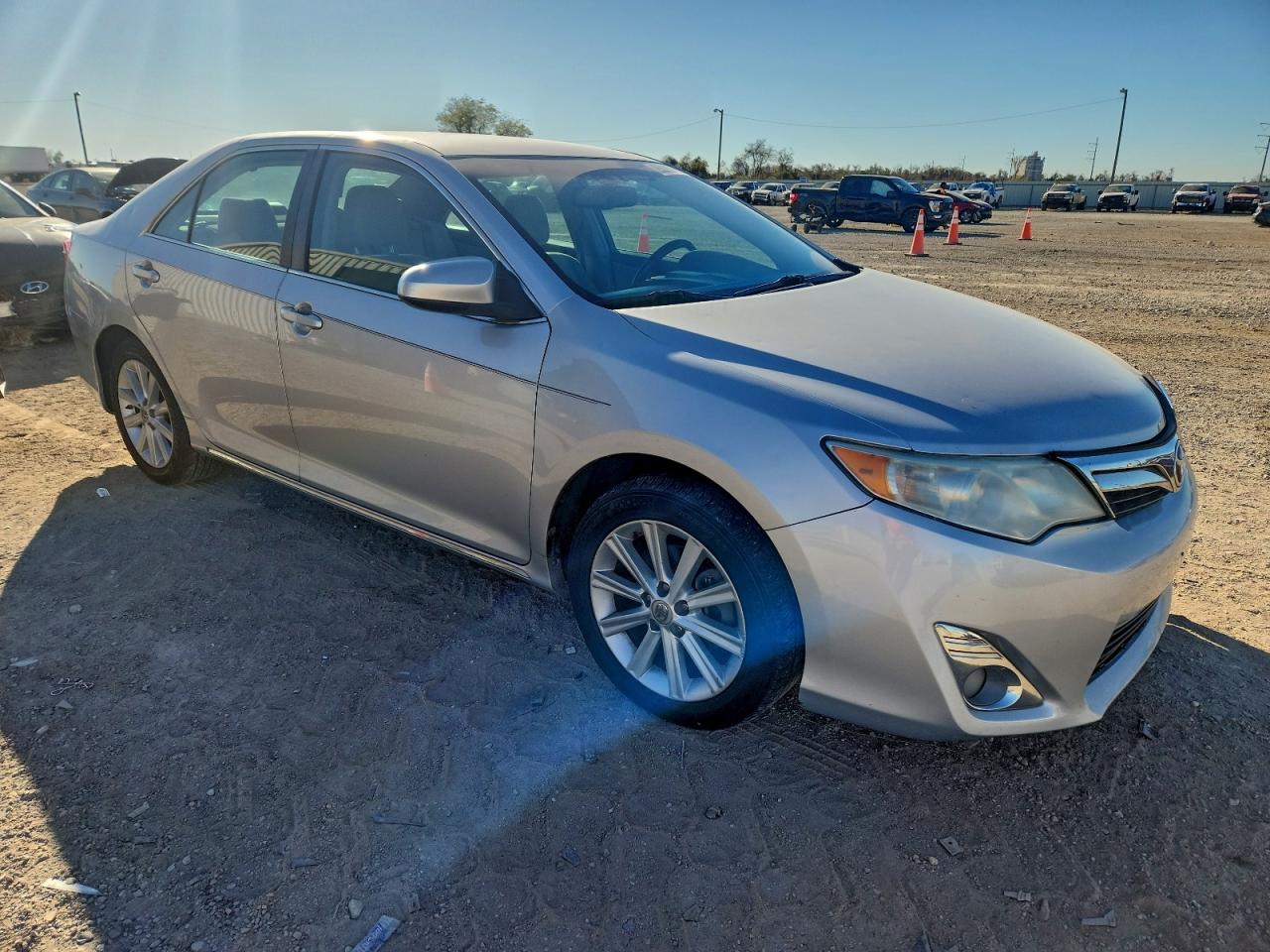 2014 TOYOTA CAMRY HYBRID photo 10