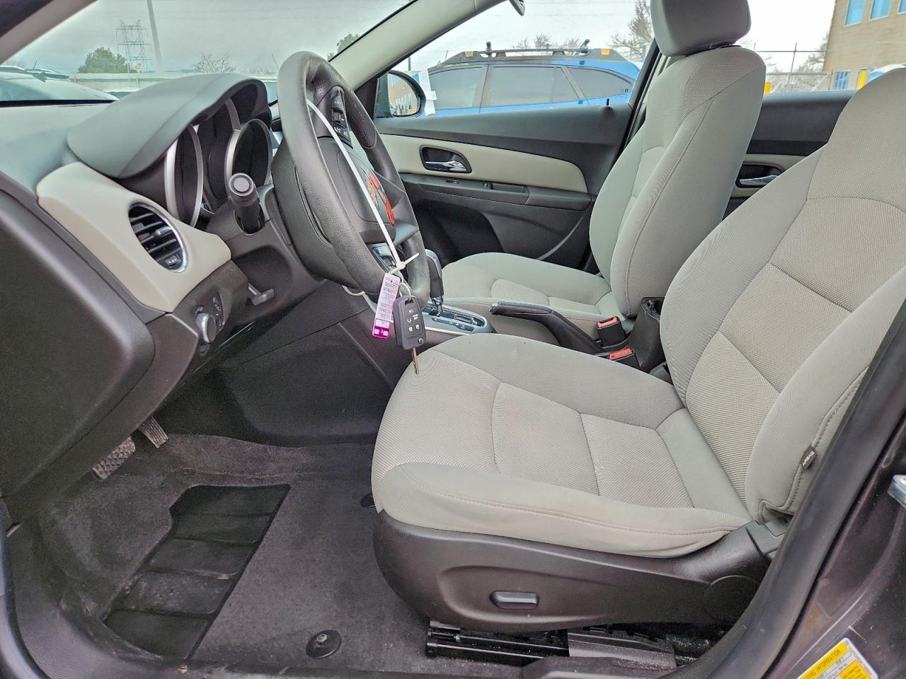 2016 CHEVROLET CRUZE LIMITED LT photo 13