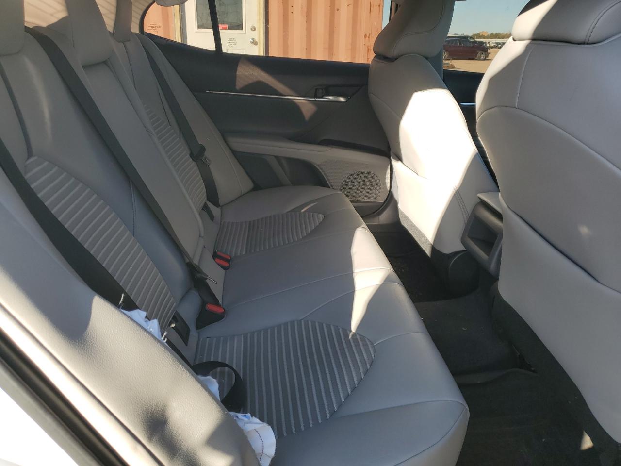 2024 TOYOTA CAMRY photo 19