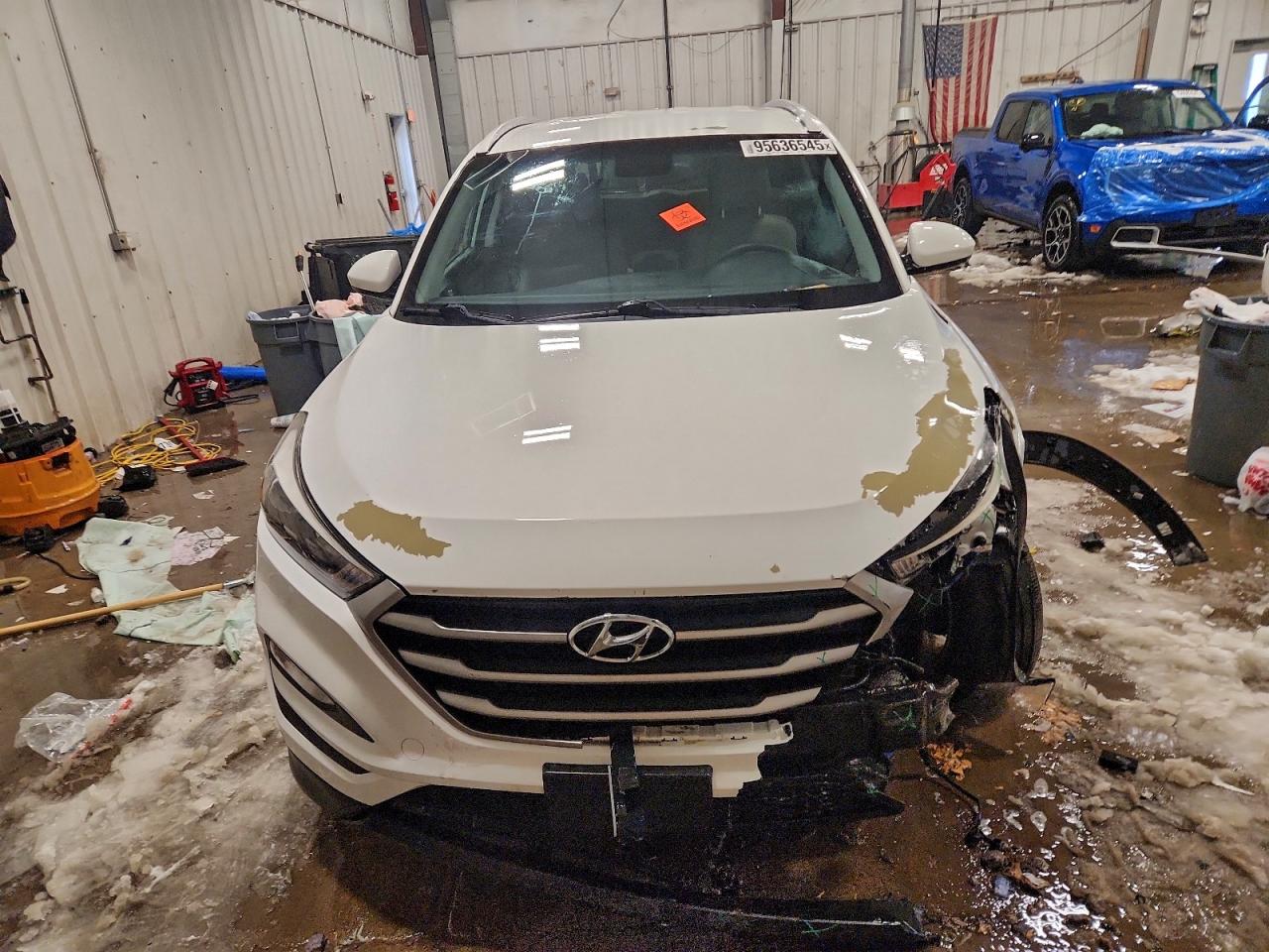 2018 HYUNDAI TUCSON SEL photo 5