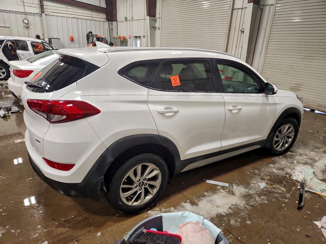 2018 HYUNDAI TUCSON SEL photo 3