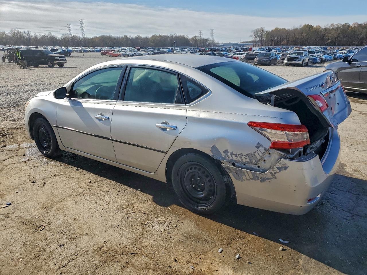 2013 NISSAN SENTRA S photo 2