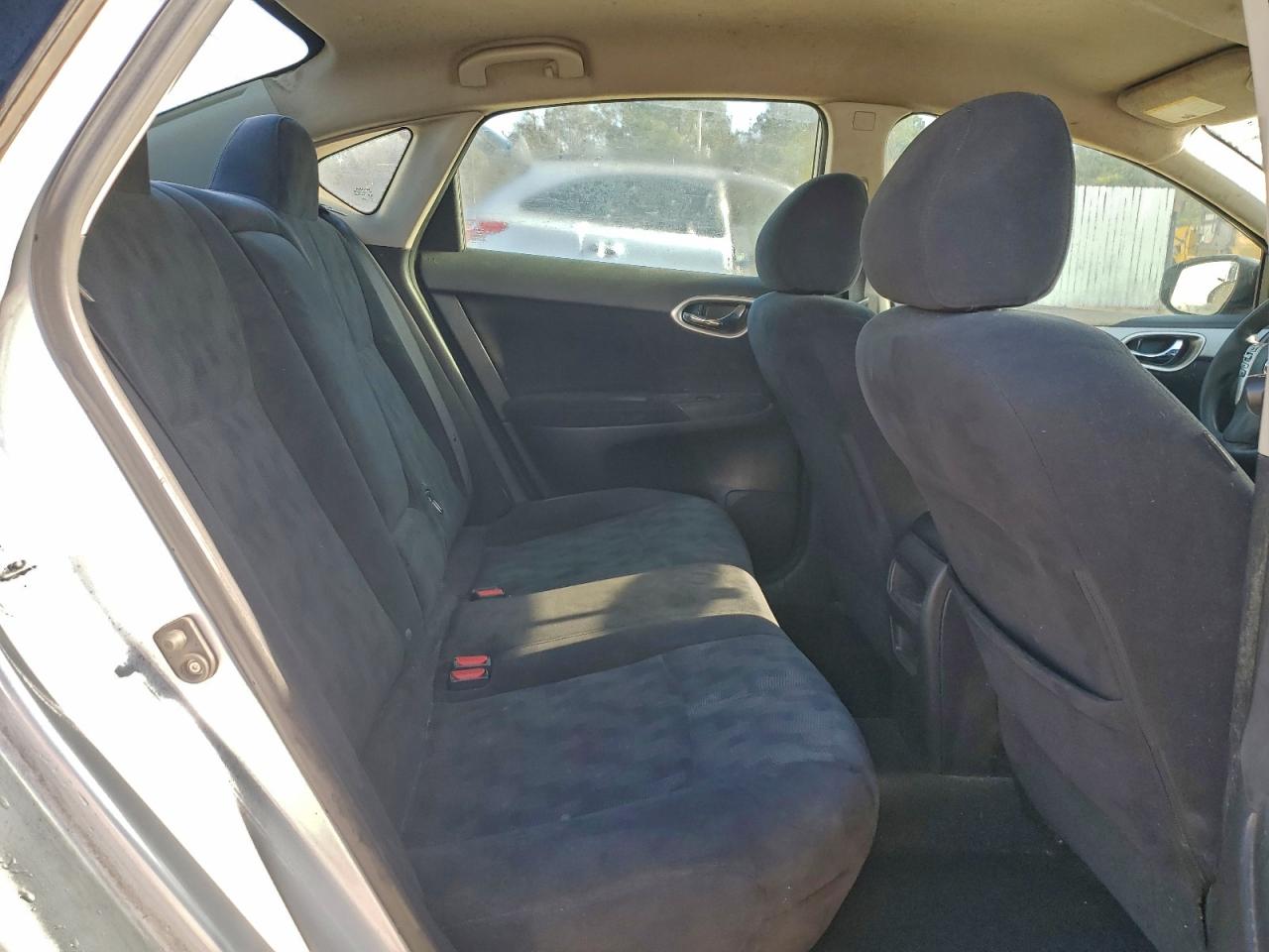 2013 NISSAN SENTRA S photo 10