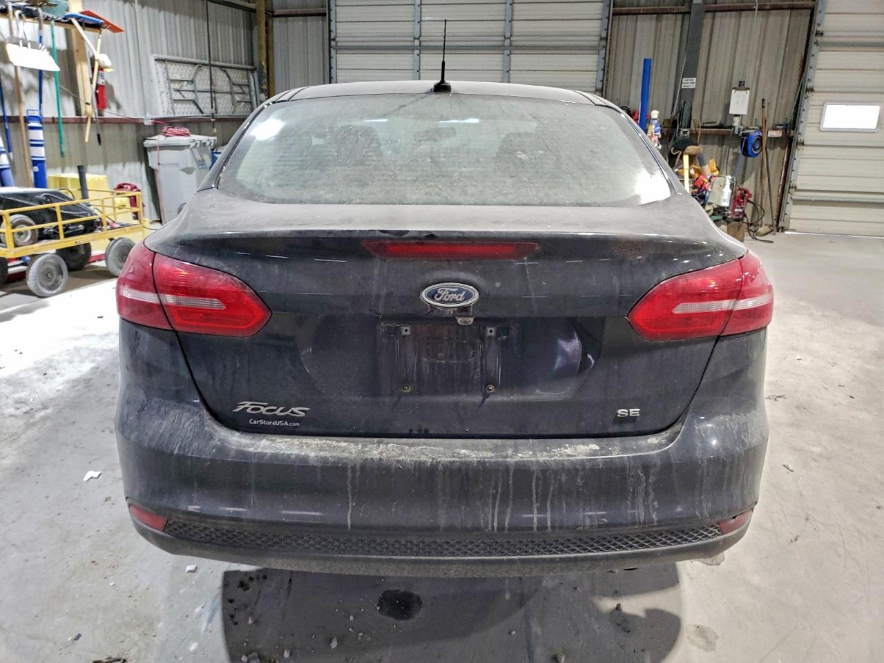 2017 FORD FOCUS SE photo 11