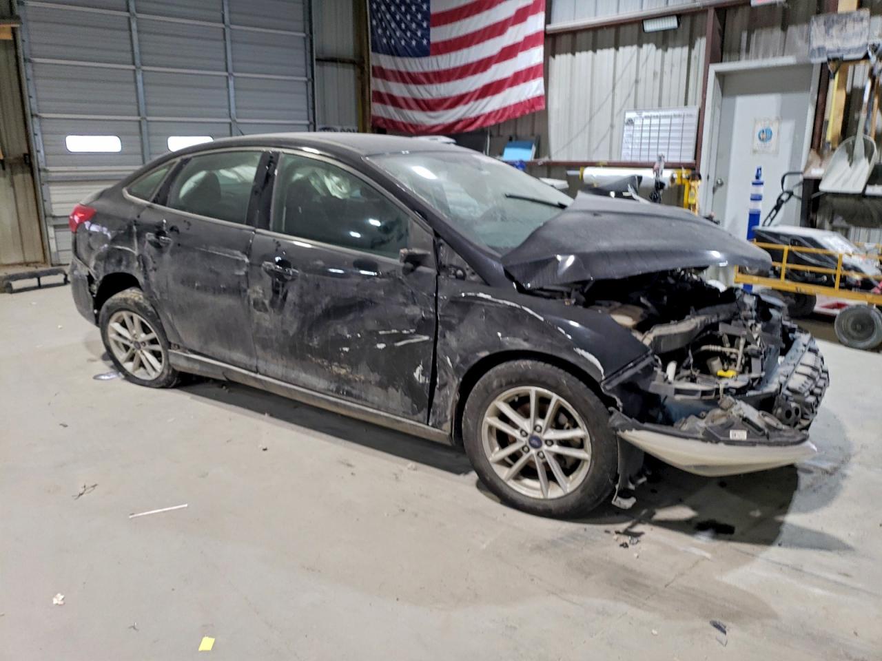 2017 FORD FOCUS SE photo 7