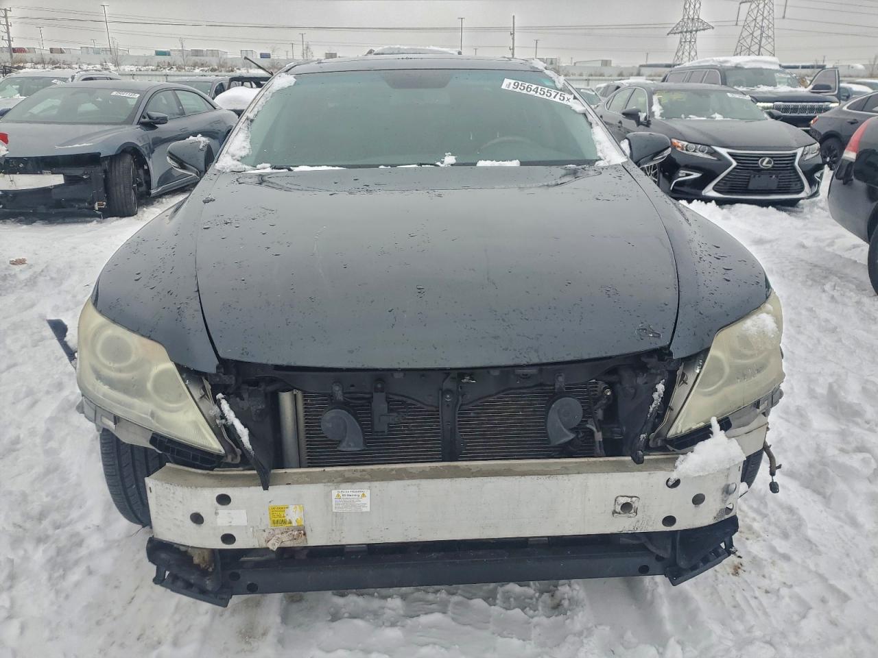 2011 LEXUS LS photo 5