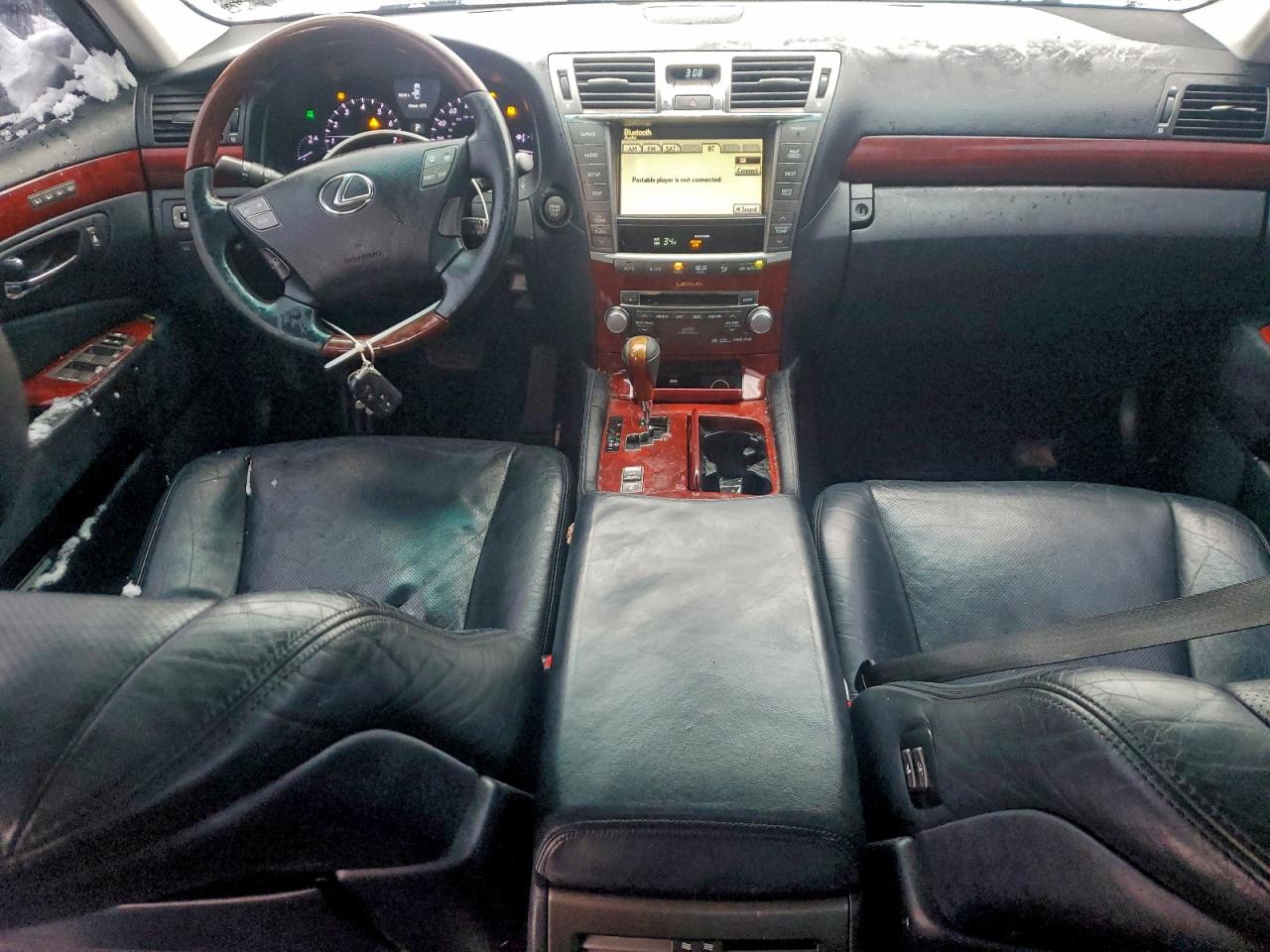 2011 LEXUS LS photo 8