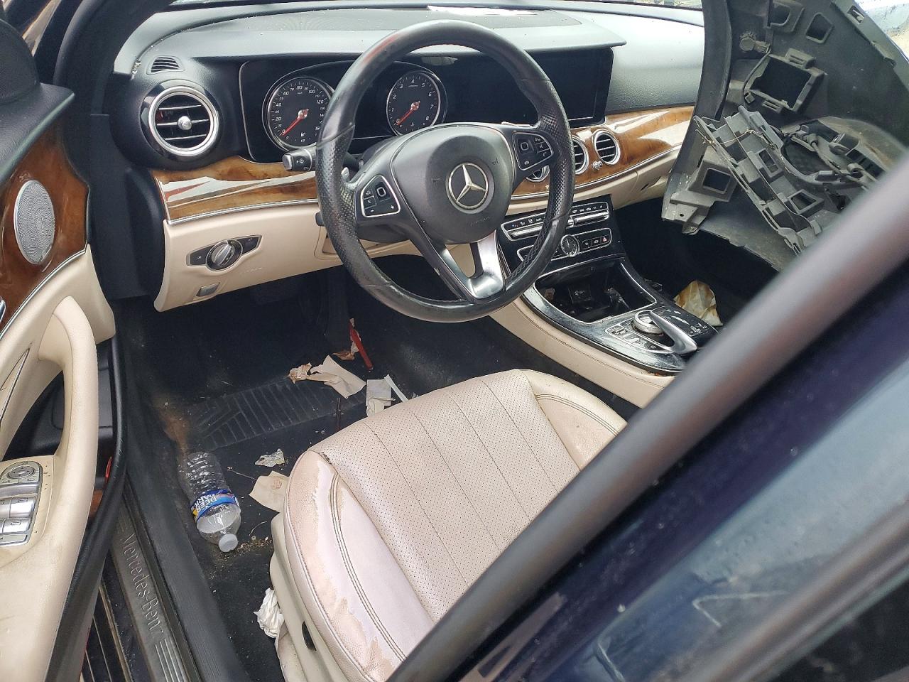 2017 MERCEDES-BENZ E 300 4MATIC photo 15