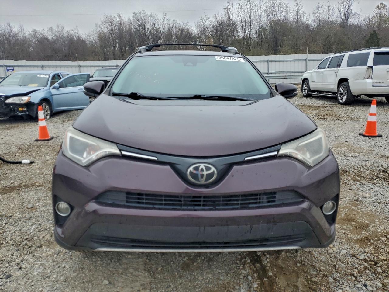 2018 TOYOTA RAV4 ADVENTURE photo 9