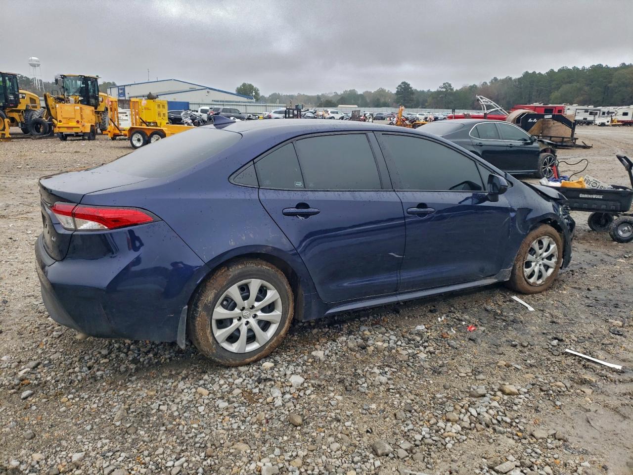 2025 TOYOTA COROLLA LE photo 5