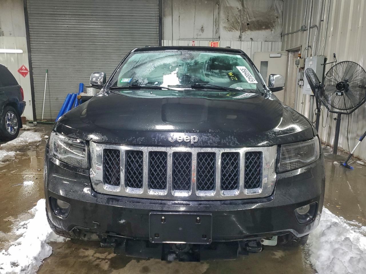 2012 JEEP GRAND CHEROKEE OVERLAND photo 5