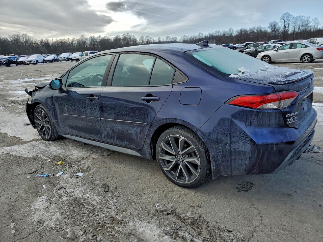 2022 TOYOTA COROLLA SE photo 2