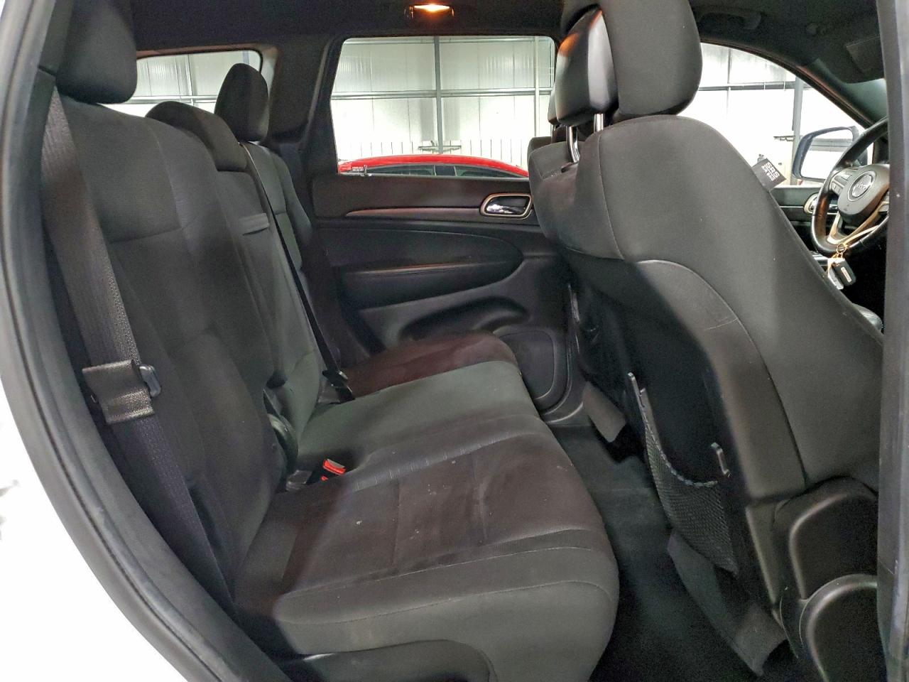 2014 JEEP GRAND CHEROKEE LAREDO photo 11
