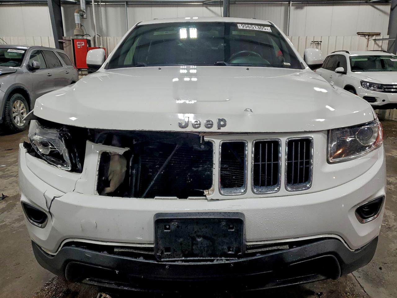 2014 JEEP GRAND CHEROKEE LAREDO photo 5