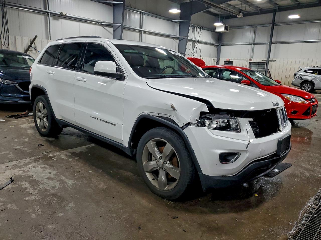2014 JEEP GRAND CHEROKEE LAREDO photo 4