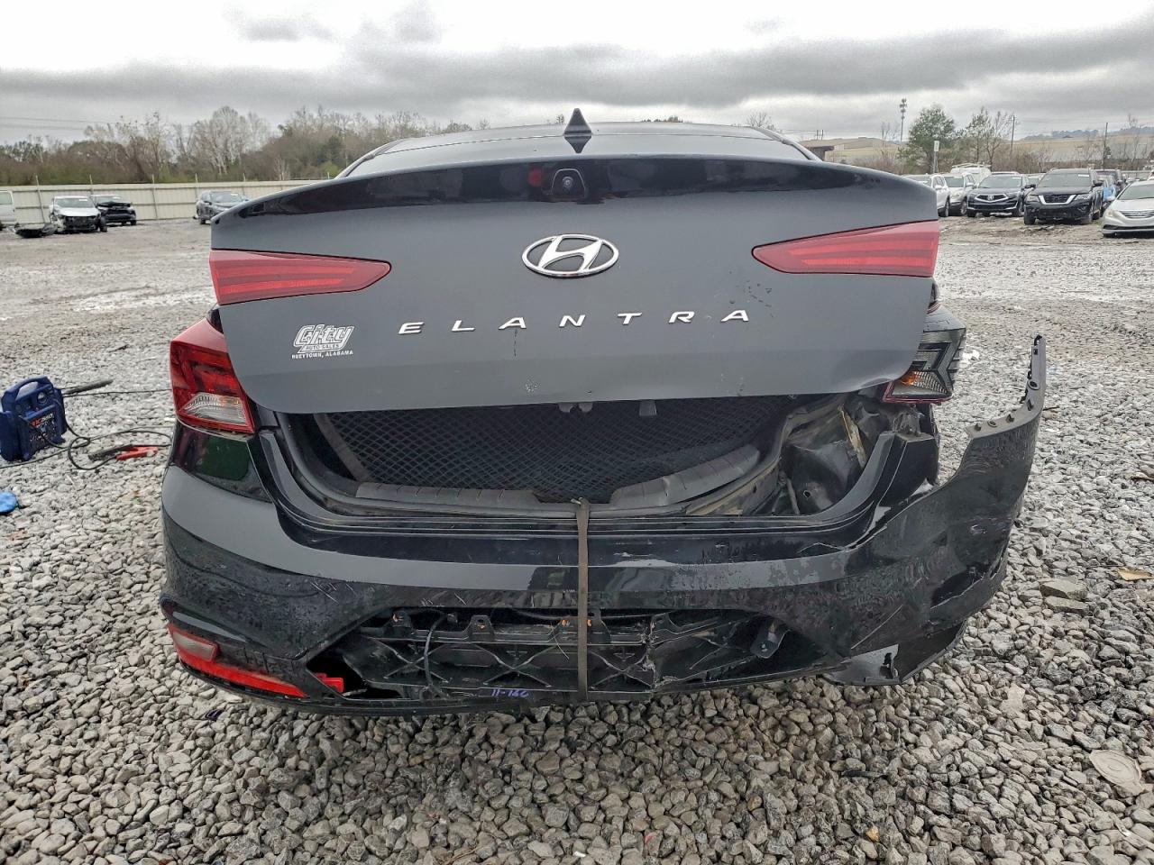 2019 HYUNDAI ELANTRA SEL photo 11