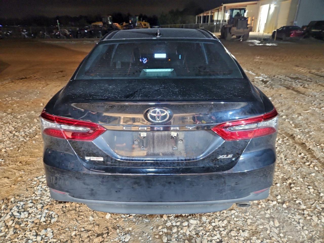 2024 TOYOTA CAMRY XLE photo 6