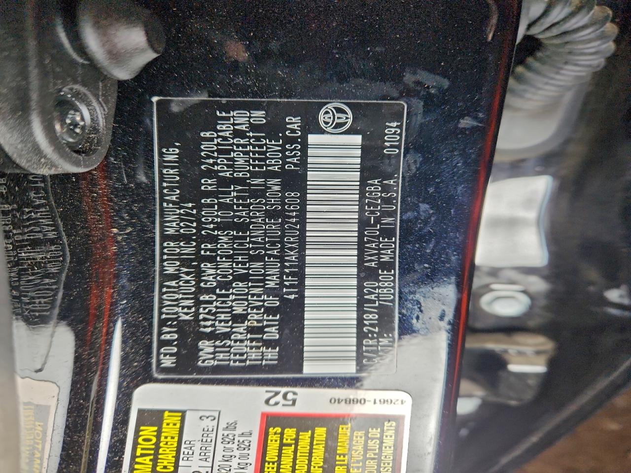 2024 TOYOTA CAMRY XLE photo 12