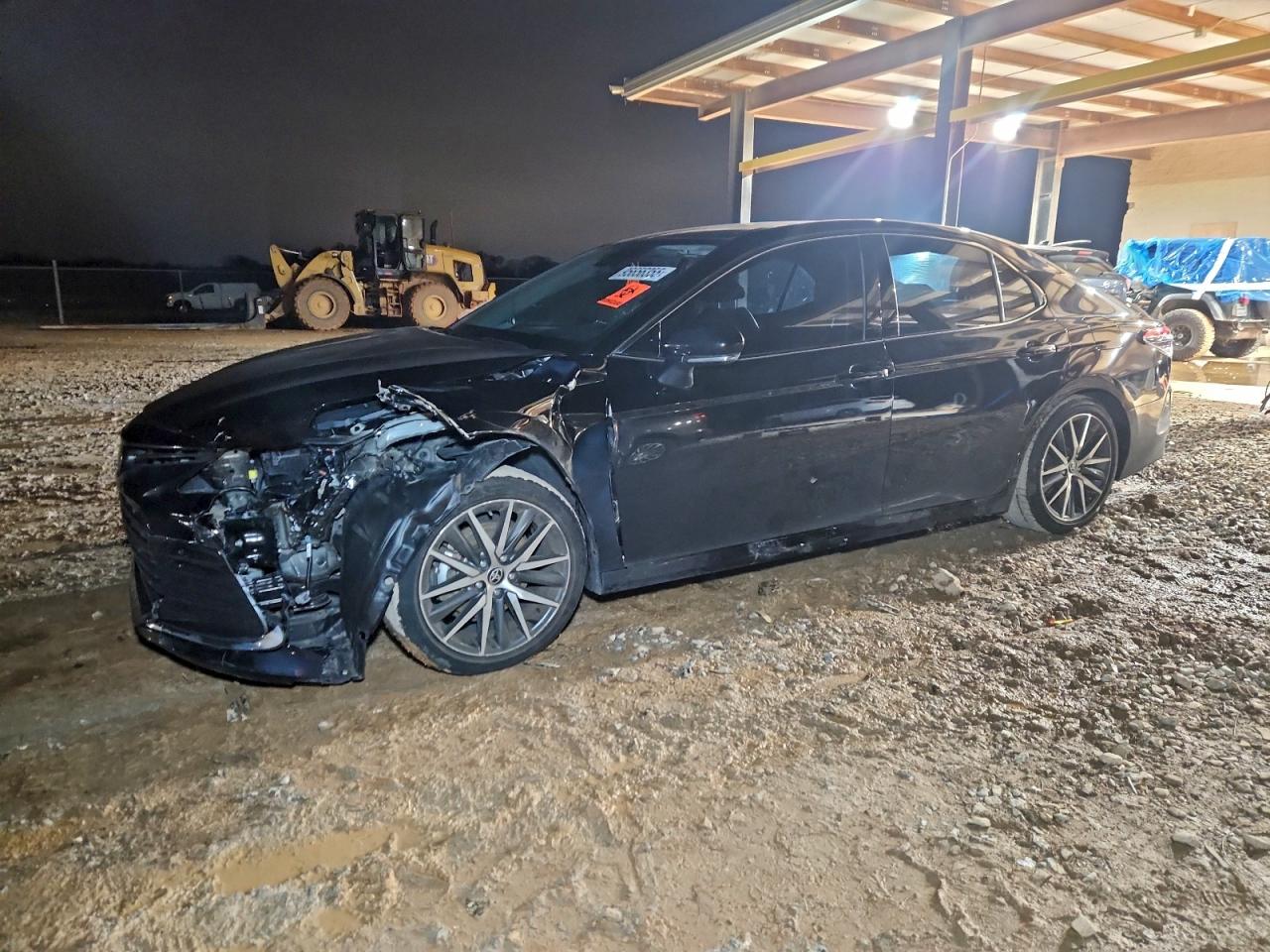 2024 TOYOTA CAMRY