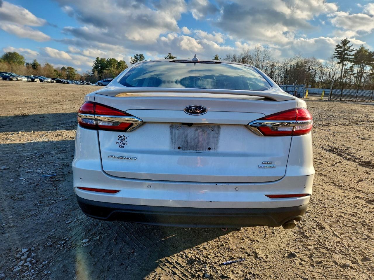 2019 FORD FUSION SE photo 11
