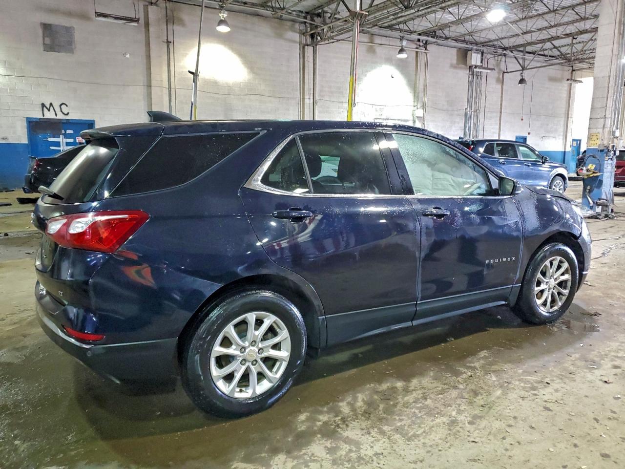 2020 CHEVROLET EQUINOX LT photo 5