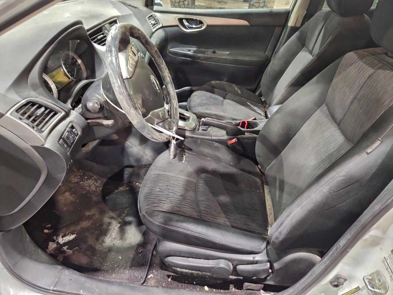 2015 NISSAN SENTRA S photo 13