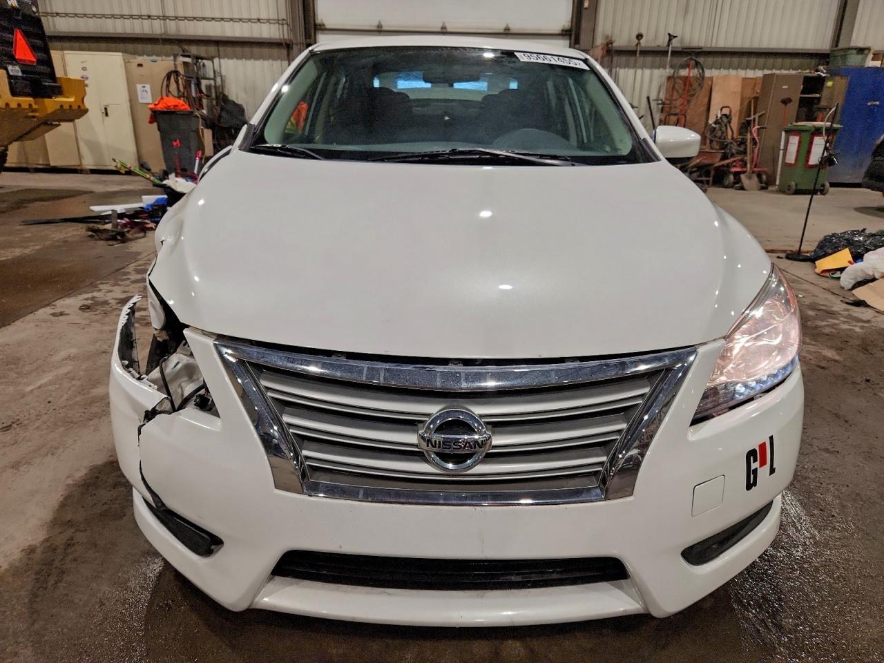 2015 NISSAN SENTRA S photo 9